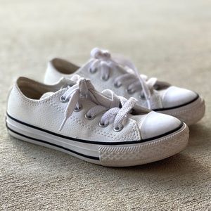 Converse Chuck Taylor All Star Leather Sneaker